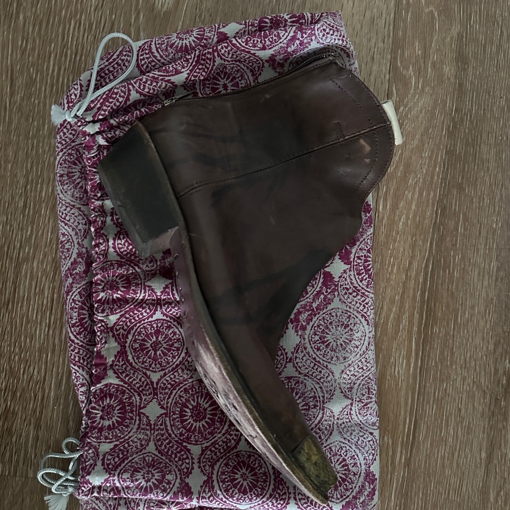 Free People ankle booties with zippers